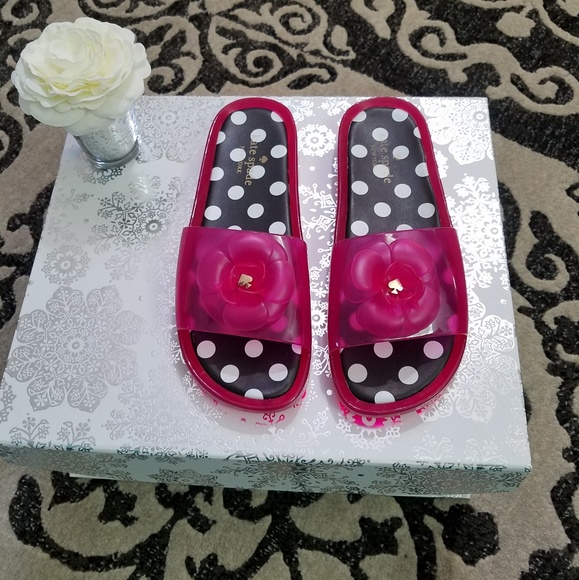 NWOT Kate Spade Sandals.  Size 9 - Picture 4 of 7